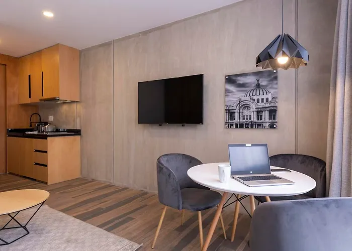 Aparthotel Park Life Condesa Hipodromo